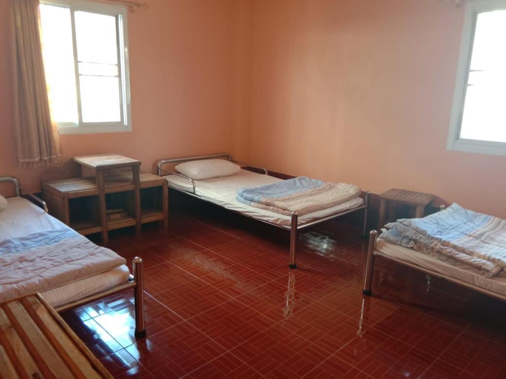 Soutchai Hostel And Tour Company Pakse Luaran gambar
